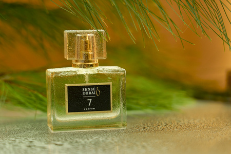 SENSE DUBAI 7 Perfumy